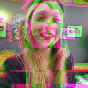 Meet your Posher, Nia